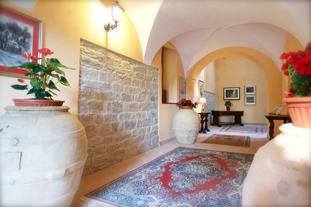 Rosso Porpora Villa Colle Umberto  Kültér fotó