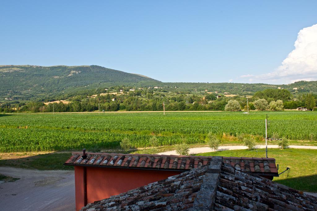 Rosso Porpora Villa Colle Umberto  Kültér fotó