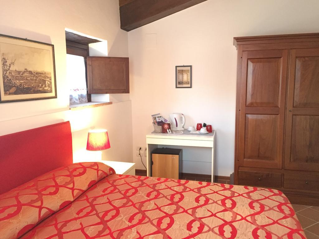 Rosso Porpora Villa Colle Umberto  Kültér fotó