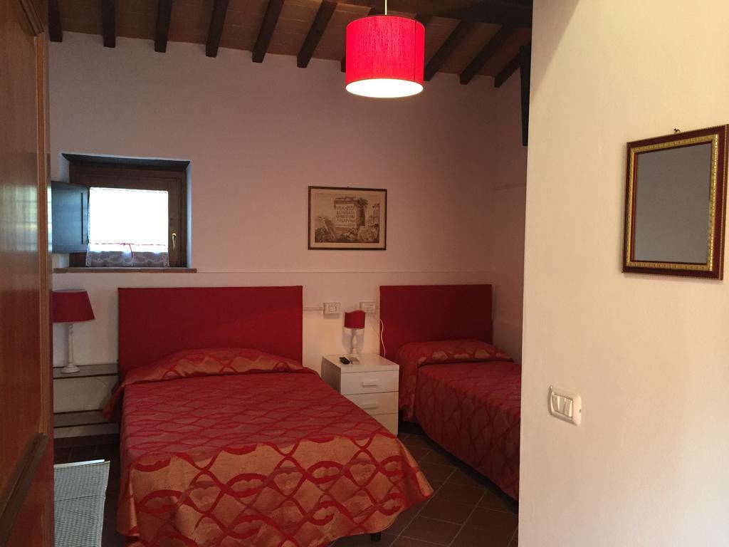 Rosso Porpora Villa Colle Umberto  Kültér fotó